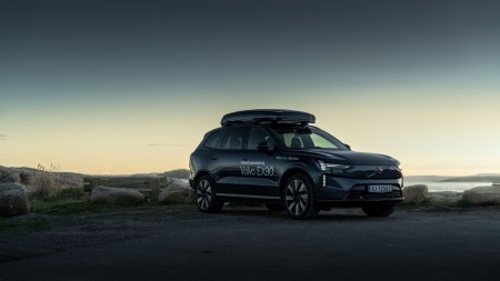 Skiguard 860 T inkl stativ til Volvo EX90. Komplett pakke! 